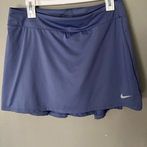 Women’s Nike Dri-Fit skort size Medium in periwinkle. Excellent condition.